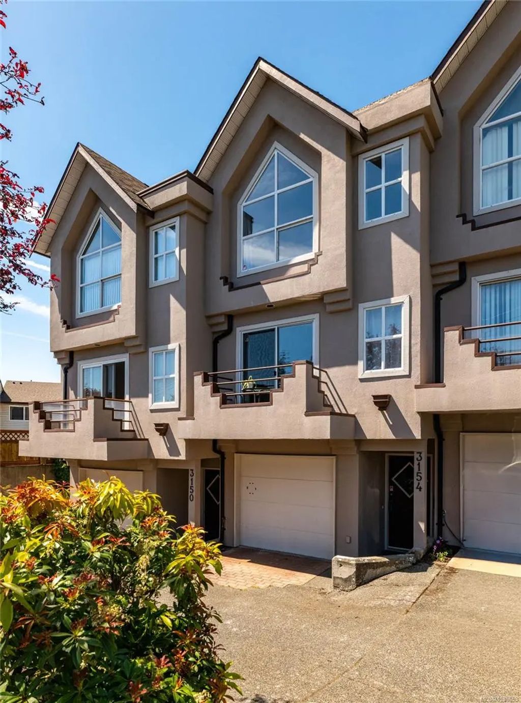 3154 Washington Ave, Victoria