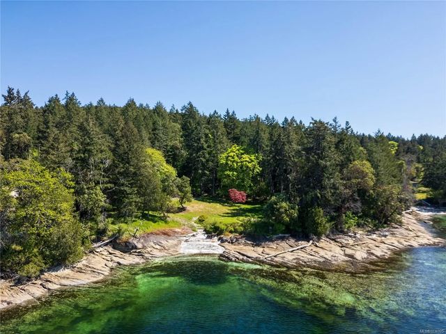 5 of 40 - 760 Sunset Dr, Salt Spring, BC