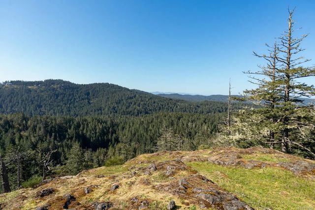 2 of 17 - 1505 Nighthawk Lane, Sooke, BC