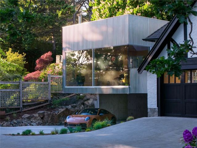 3 of 74 - 2880 Sea View Rd, Saanich, BC