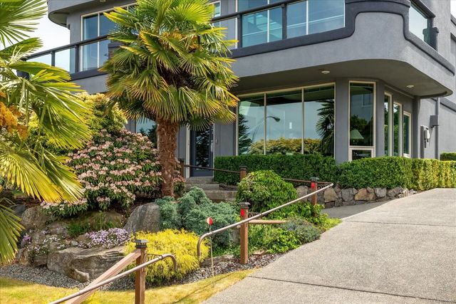 3 of 64 - 6577 Groveland Dr, Nanaimo, BC