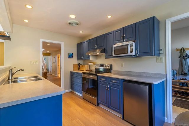 5 of 69 - 3721 Rum Rd, Pender Island, BC