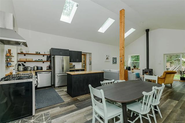 4 of 51 - 161 Holmes Rd, Salt Spring, BC