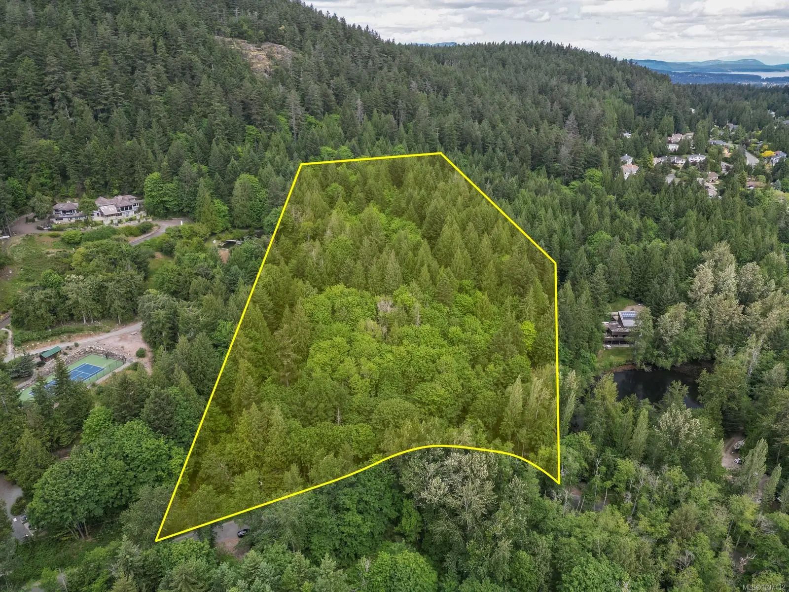 Central Saanich Homes for Sale in the neighborhood of  in the Zipcode of V8M 1S1