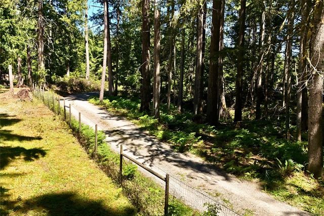 5 of 50 - 3715 Melrose Rd, Hilliers, BC
