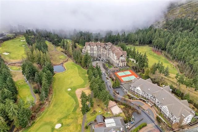 3 of 20 - 1376 Lynburne Pl 306-308a, Langford, BC