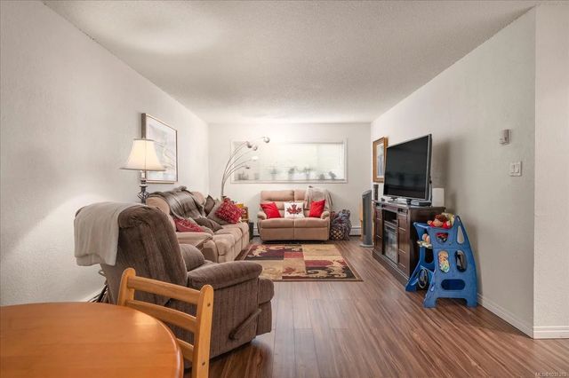 2 of 26 - 218 Bayview Ave 112, Ladysmith, BC