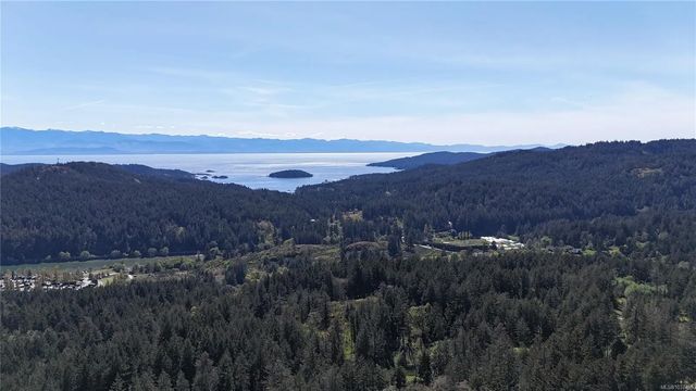 5 of 8 - 830 Montreul Hts, Metchosin, BC