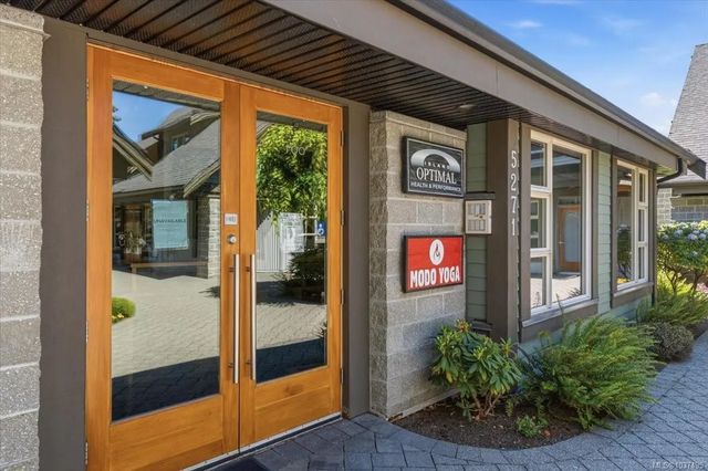 2 of 50 - 5271 Rutherford Rd, Nanaimo, BC