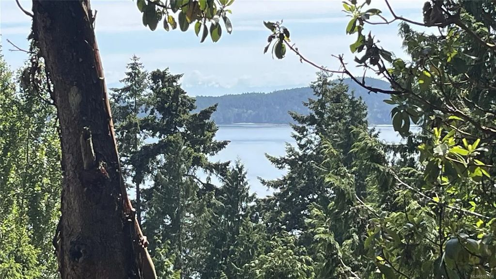 Lot 38 Pirates Rd, Pender Island
