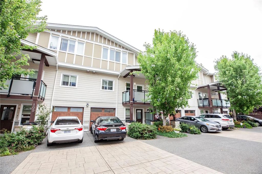 2889 Carlow Rd 107, Langford