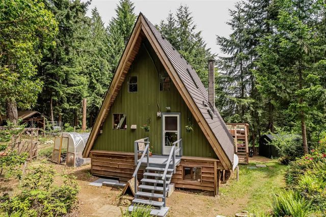 4 of 53 - 421 Mt. Belcher Hts, Salt Spring, BC