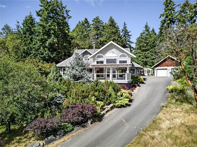 2 of 55 - 112 Murrelet Pl, Salt Spring, BC