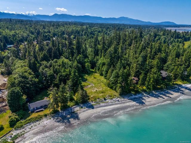 4 of 46 - 4218 Island Hwy S, Courtenay, BC