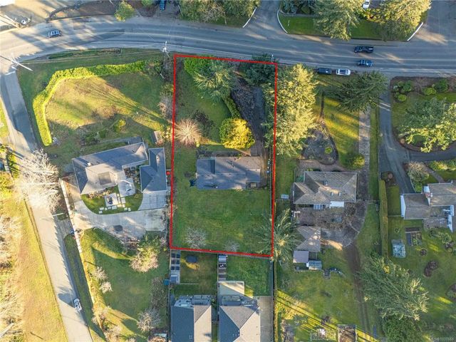 3 of 38 - 2555 Departure Bay Rd, Nanaimo, BC
