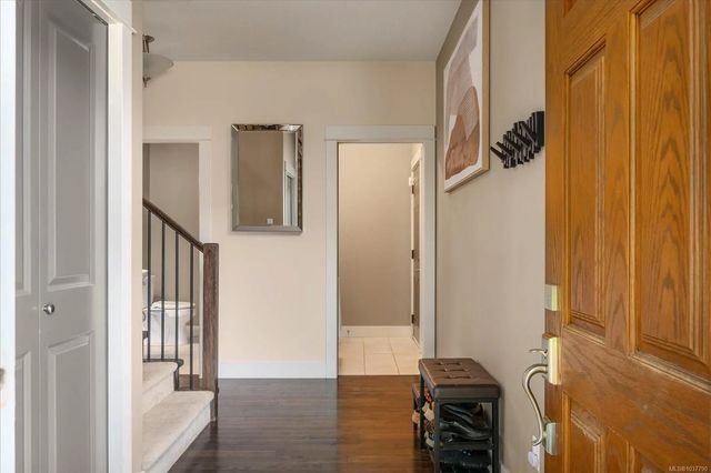 3 of 34 - 6196 Strathcona Pl, Nanaimo, BC
