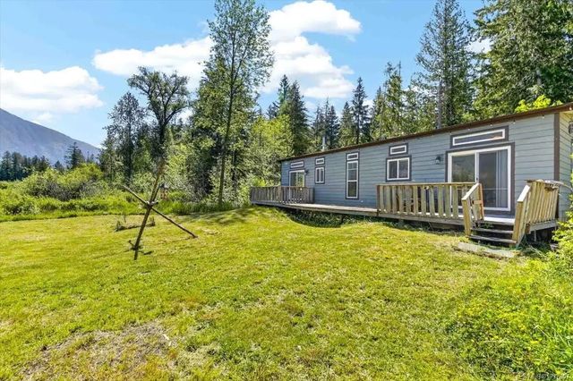 2 of 48 - 9589 Comox Trail, Port Alberni, BC
