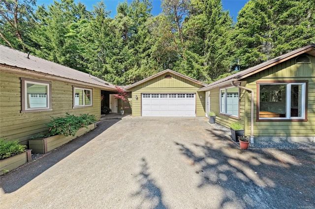3 of 33 - 260 Old Divide Rd, Salt Spring, BC