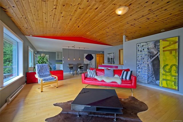 5 of 33 - 260 Old Divide Rd, Salt Spring, BC