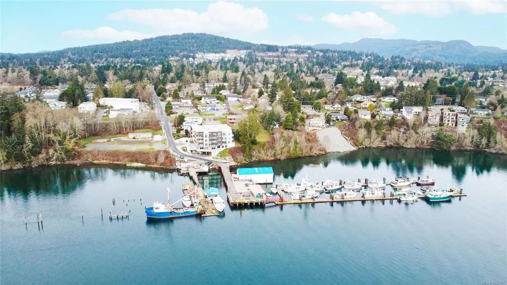 1820 Maple Ave S 207, Sooke