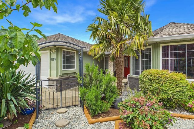 5 of 63 - 6386 Groveland Dr, Nanaimo, BC