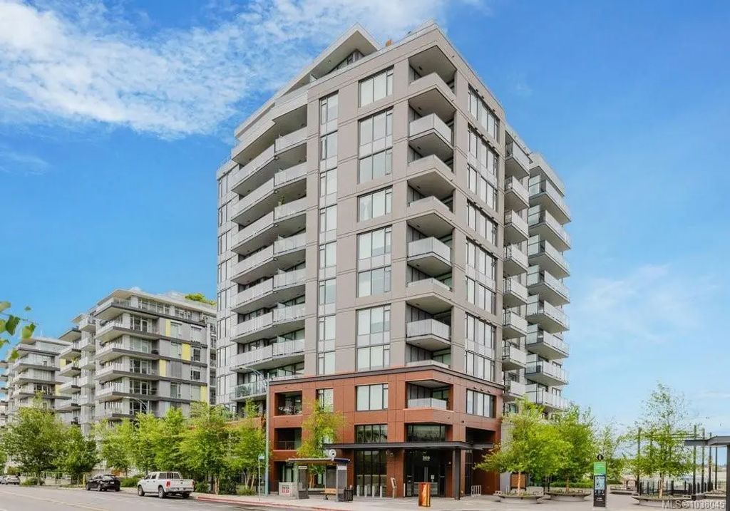 369 Tyee Rd 409, Victoria
