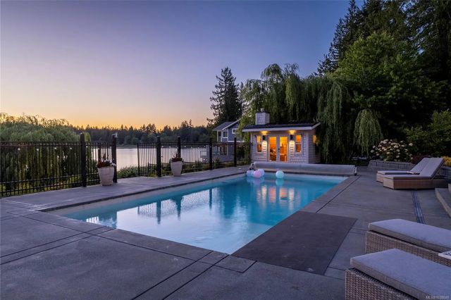 2 of 98 - 51 Lake Heights Pl, Nanaimo, BC