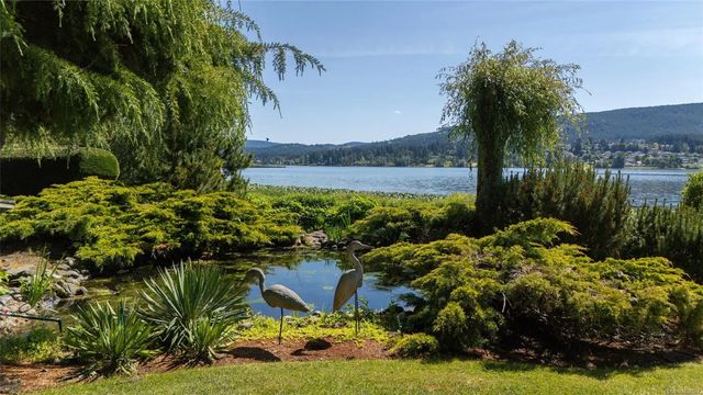 2 of 98 - 2221 Tarn Pl, Duncan, BC
