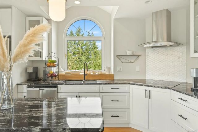 5 of 60 - 3758 Panorama Cres, Chemainus, BC