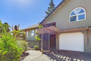 2375 Glenellen Pl, Nanoose Bay