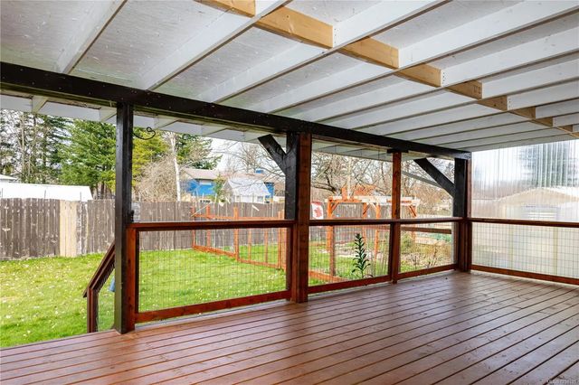 3 of 38 - 1630 Croation Rd 11, Campbell River, BC