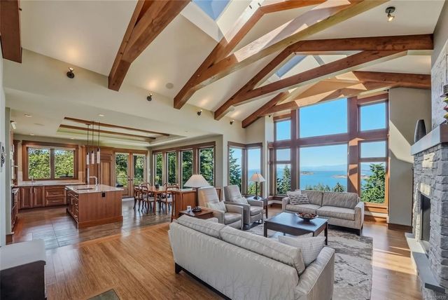 2 of 68 - 3230 Huntington Pl, Nanoose Bay, BC