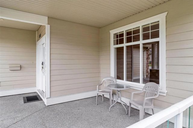 4 of 62 - 1713 Mamich Cir, Saanich, BC