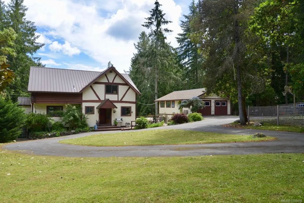 131 Pallot Way, Salt Spring