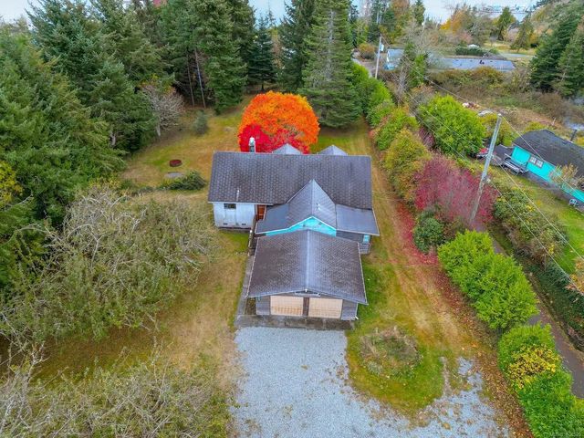 4 of 54 - 6613 Sooke Rd, Sooke, BC