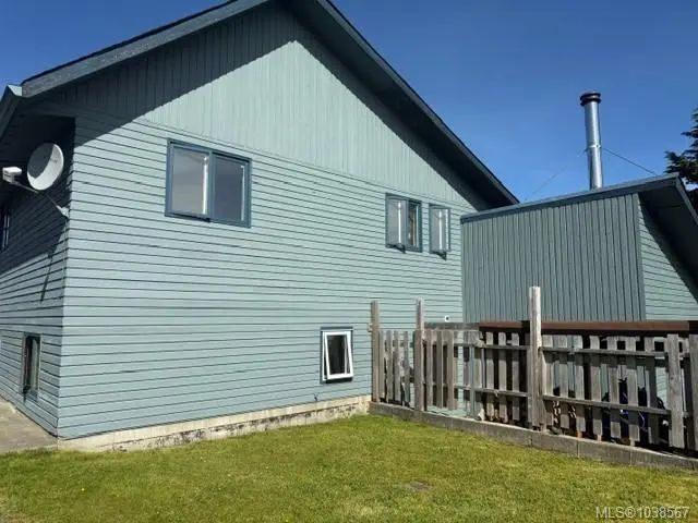 2 of 24 - 2688 Brockington Pl, Port McNeill, BC