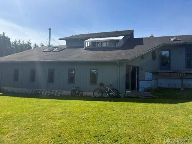 3 of 24 - 2688 Brockington Pl, Port McNeill, BC