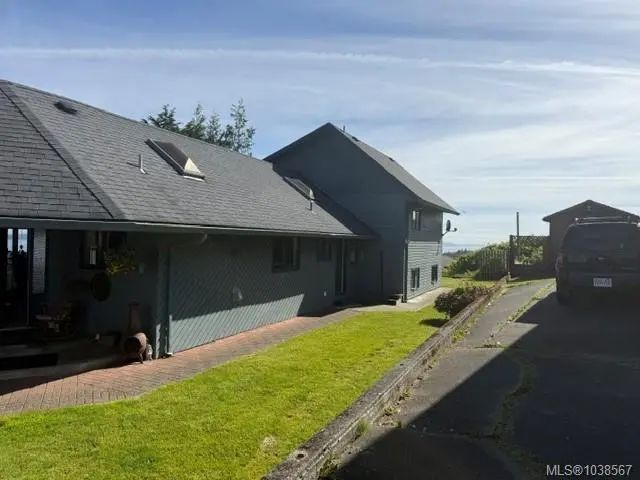 4 of 24 - 2688 Brockington Pl, Port McNeill, BC