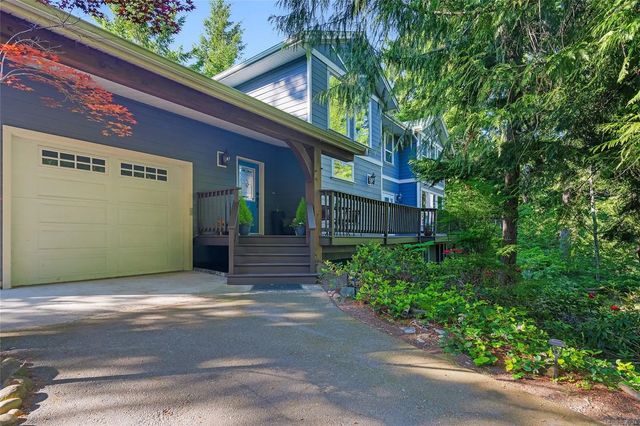 3 of 46 - 1571 Meadowood Way, Qualicum Beach, BC