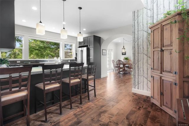 4 of 46 - 1571 Meadowood Way, Qualicum Beach, BC