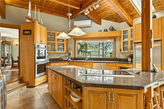5 of 52 - 2070 Cooper Rd, Gabriola Island, BC