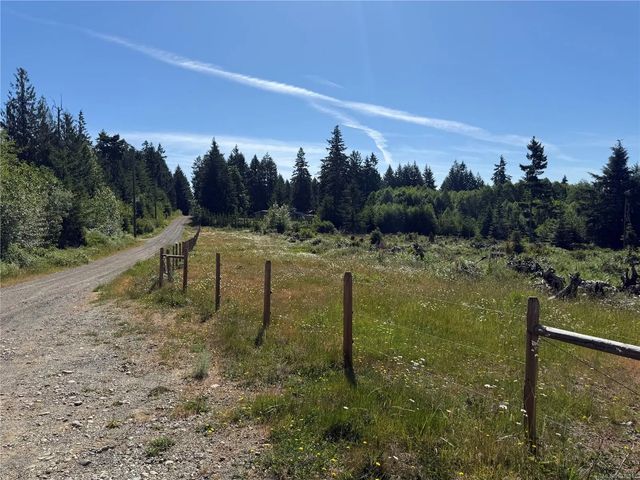 2 of 8 - Lot A Frances Rd, Merville, BC