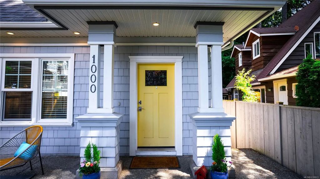 1000 Fashoda Pl, Langford
