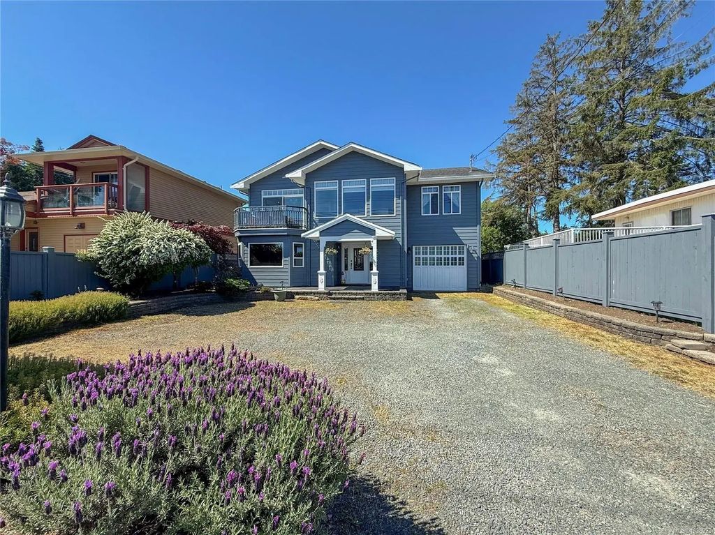 3264 Island Hwy S, Campbell River