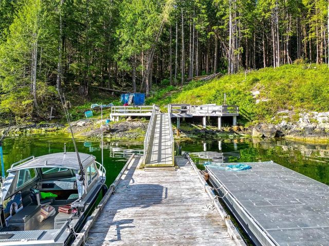 3 of 42 - Lot E Cheeyah Island, Port Alberni, BC