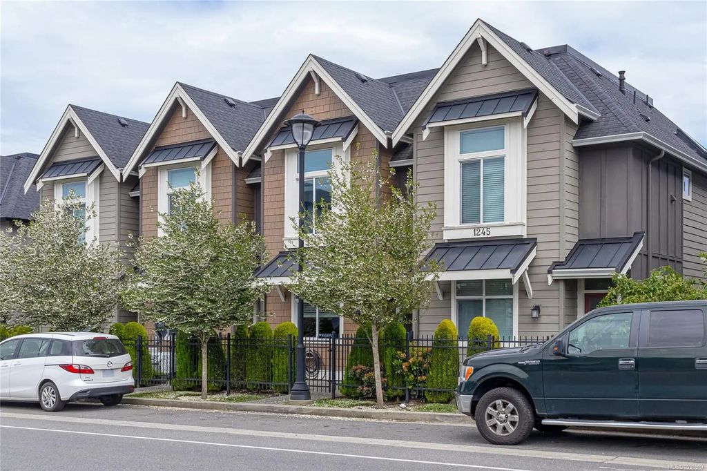 1243 Flint Ave, Langford