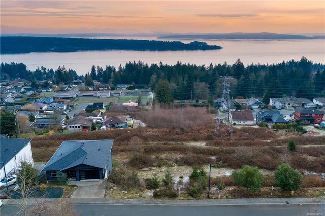 3 of 28 - 439 Thetis Dr, Ladysmith, BC