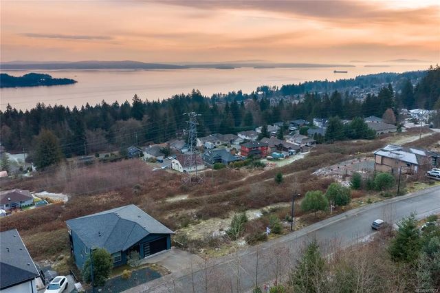 5 of 28 - 439 Thetis Dr, Ladysmith, BC