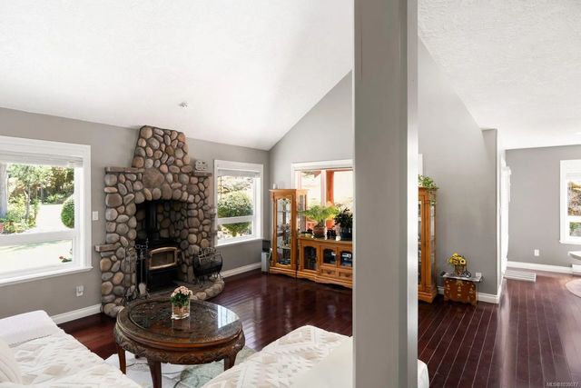 5 of 56 - 2730 Phillips Rd B, Sooke, BC
