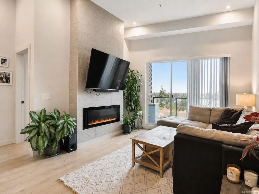 958 Pharoah Mews 605, Langford